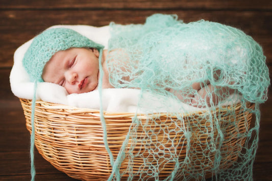 Wie lange schlafen Babys und Kinder - Schlafbedarf, Schlafdauer und Schlaftabelle